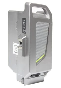 Flyer - Batterie 15 Ah / 18 Ah Pour Moteur Panasonic Next Generation 36V, Dès 2014 12 Flyer - Batterie 15 Ah / 18 Ah Pour Moteur Panasonic Next Generation 36V, Dès 2014 -Magasin d'équipement professionnel pour vélo flyer batterie 15 18 ah moteur panasonic next generation36 volt des 2014 argent 18 ah 3840x2160