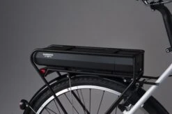 Outlet - Shimano Steps - Batterie De Porte-bagages BT-E6001 500Wh -Magasin d'équipement professionnel pour vélo shimano steps batterie gepaecktraeger montiert rechts 3840x2160